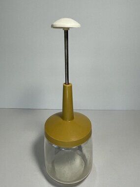Vintage Federal Housewares Manual Food Chopper With Glass Jar & Yellow Lid - Ret